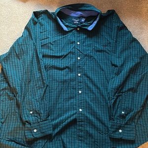 Dark green and black checkered shirt. Chaps stretch. Size 4XL.